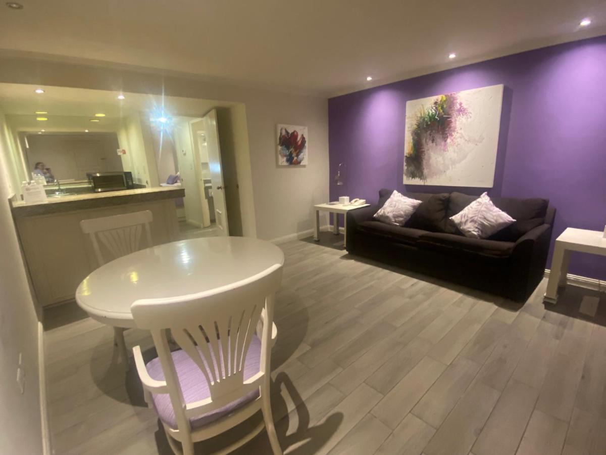 Rose Hotel 몬테레이 외부 사진