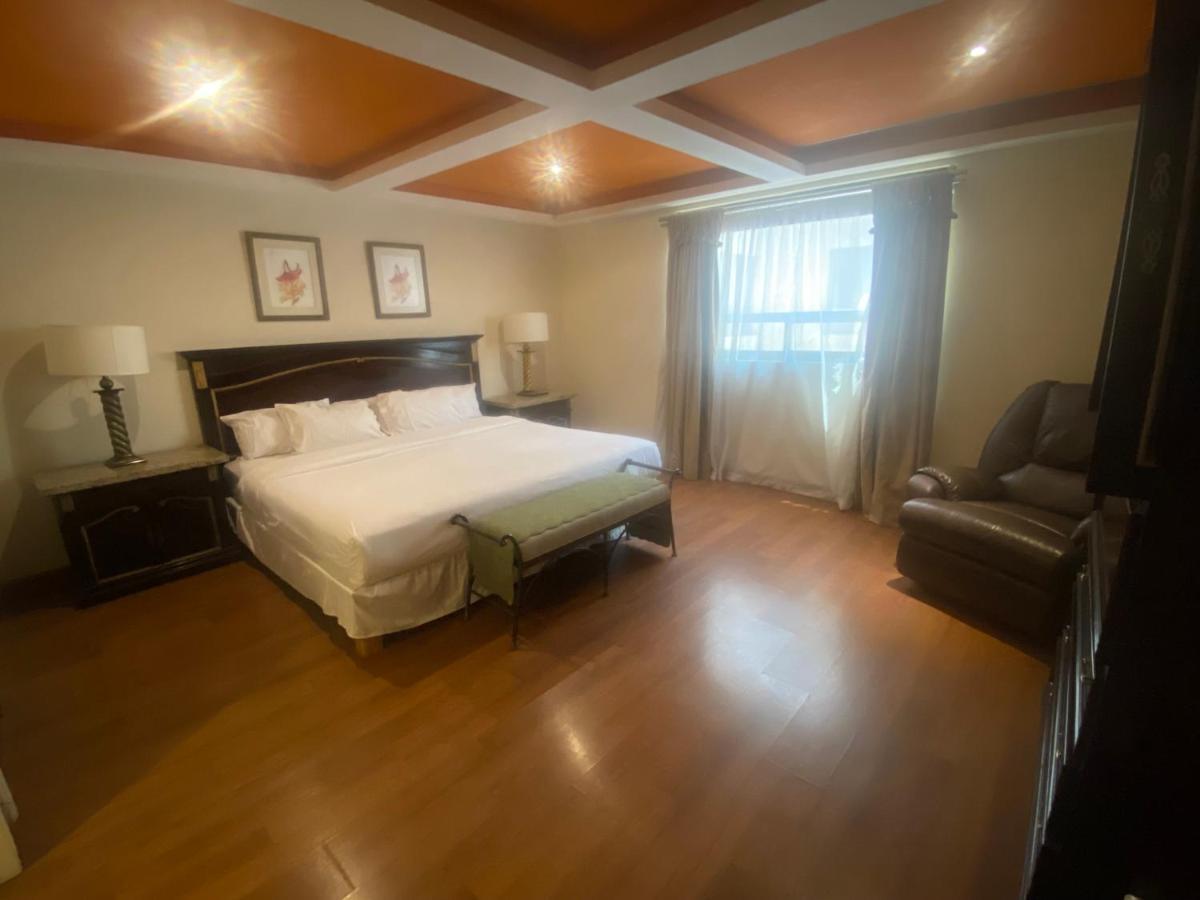 Rose Hotel 몬테레이 외부 사진