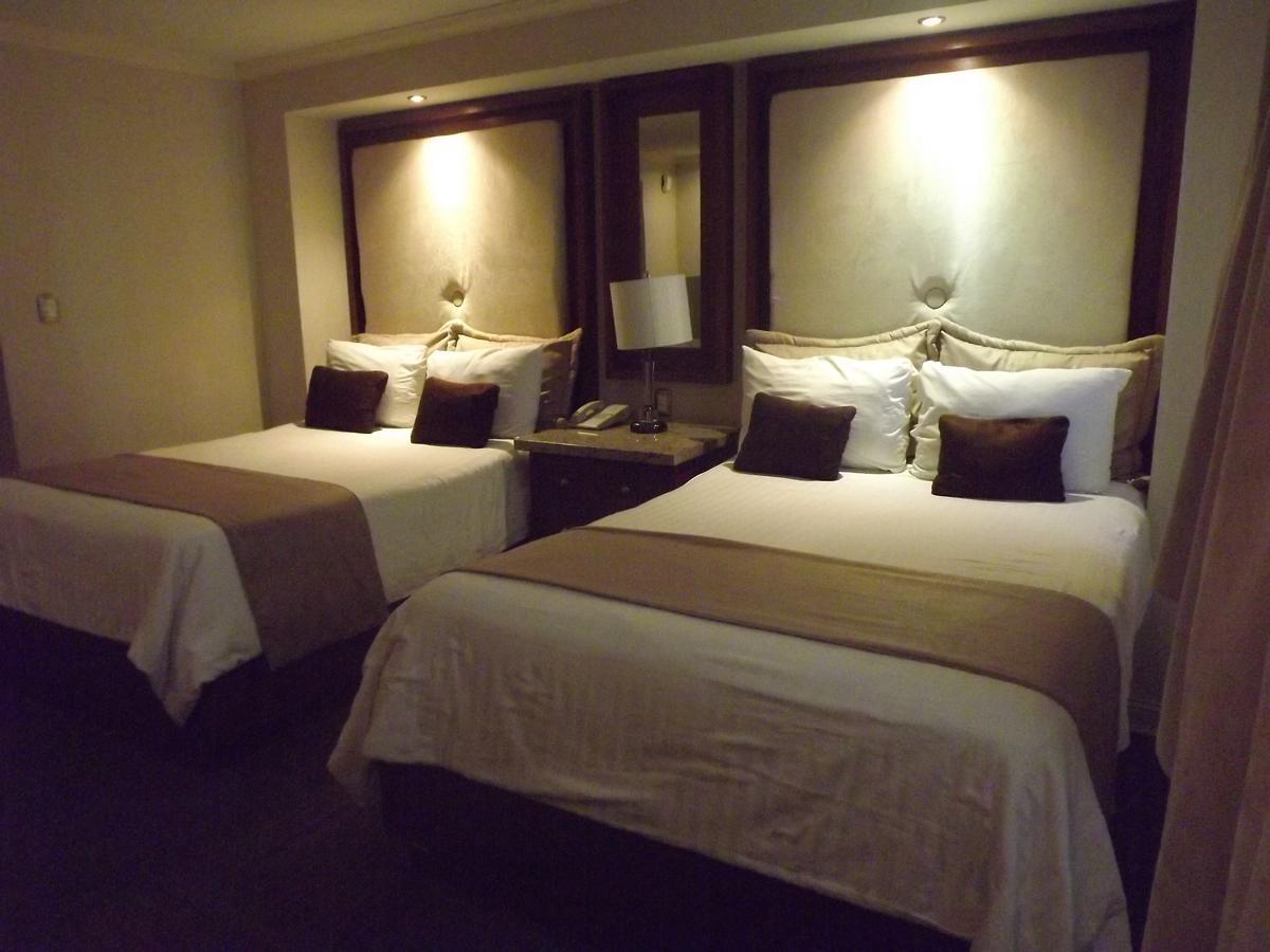Rose Hotel 몬테레이 외부 사진